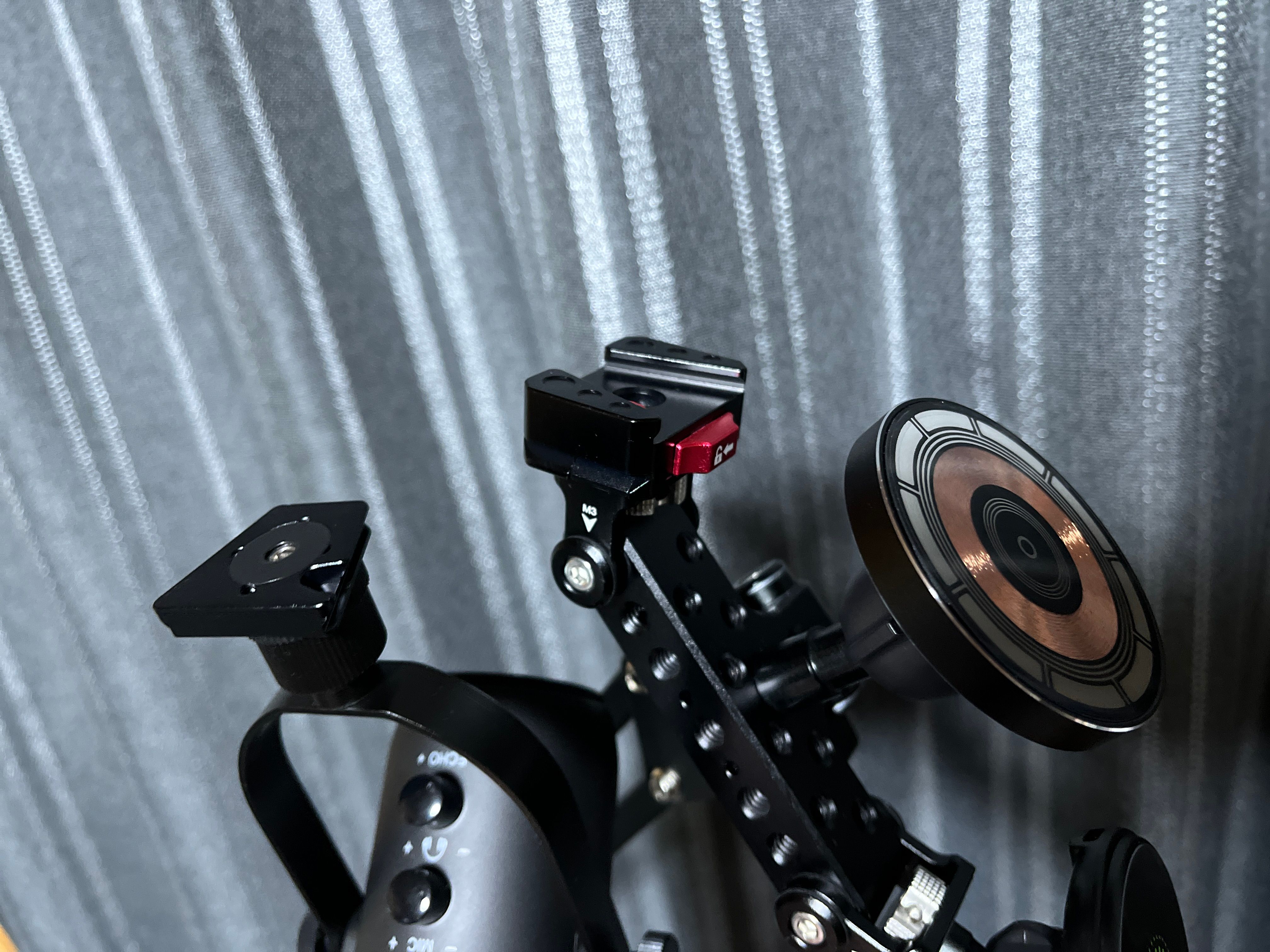 Image in a image block