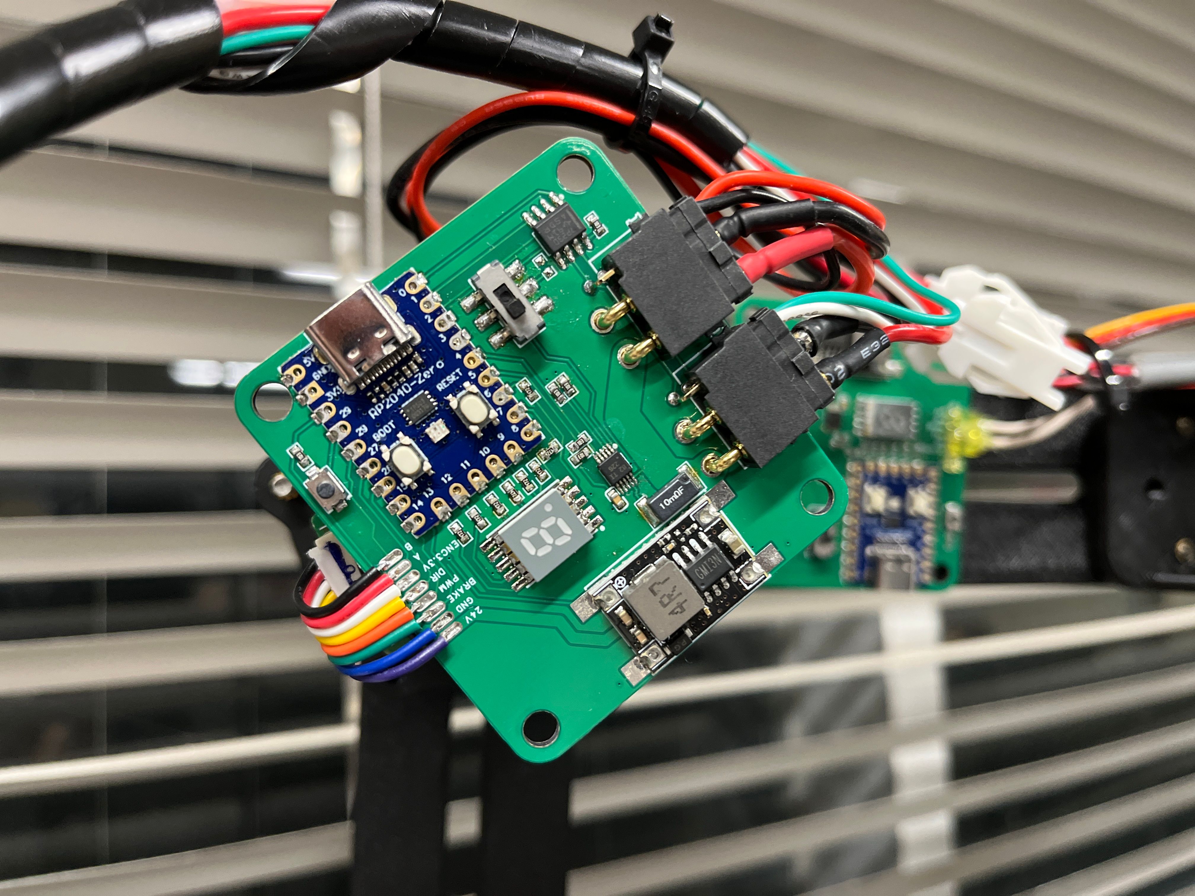 Image in a image block