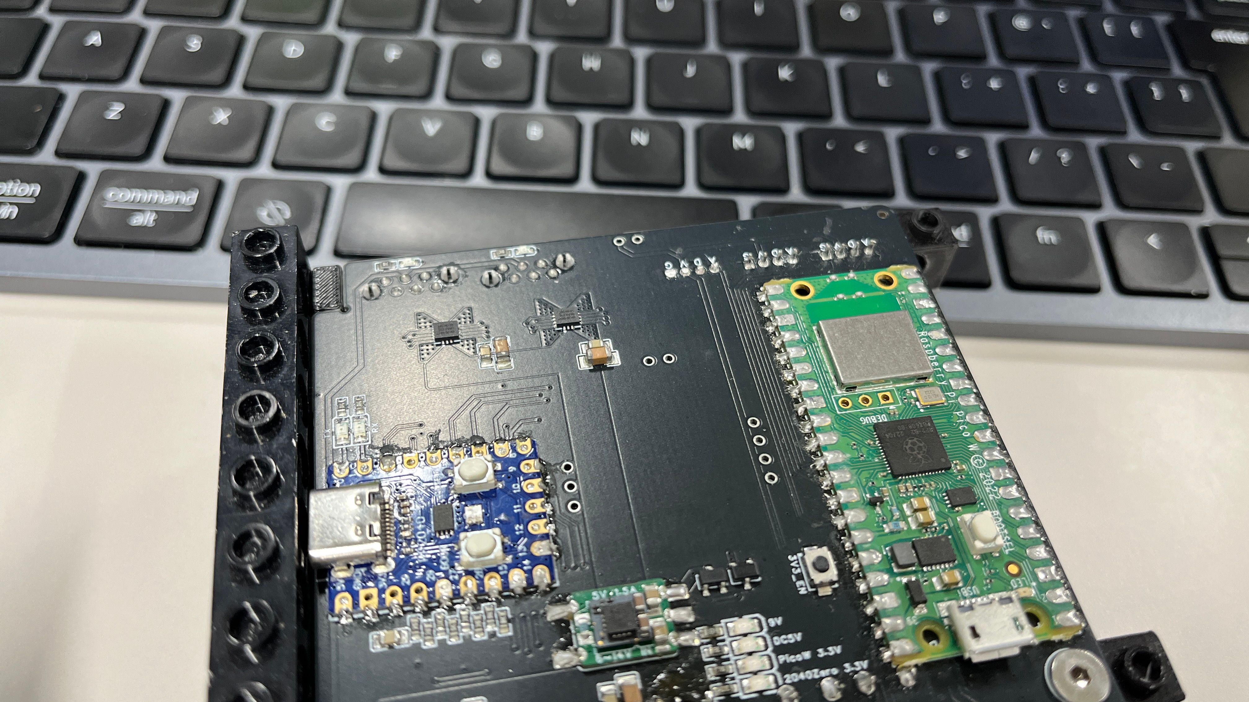 Image in a image block