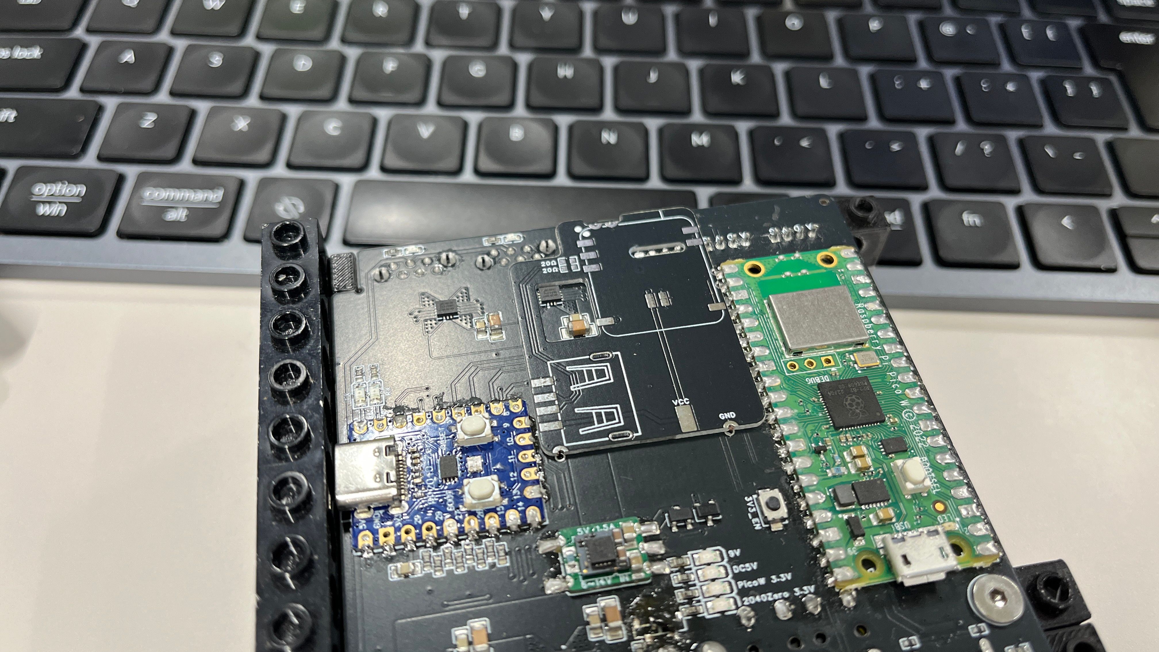 Image in a image block