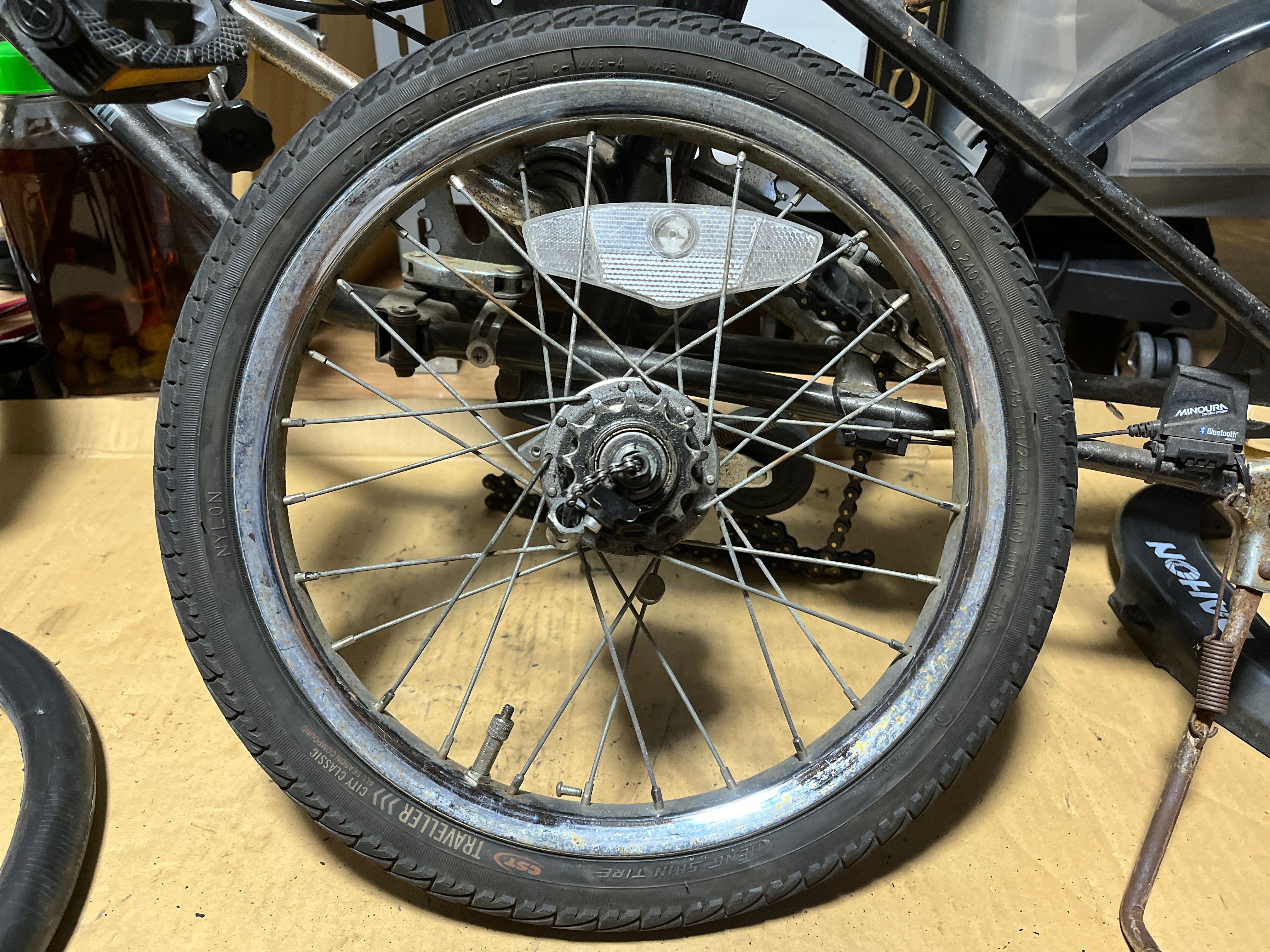 Image in a image block